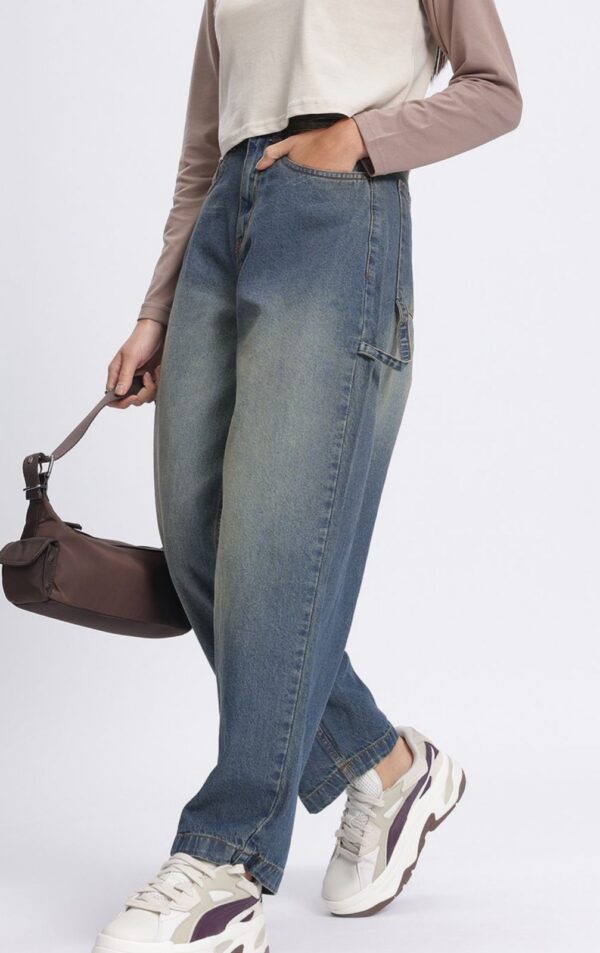Women Mid-Rise Heavy Fade Pure Cotton Skater Fit Jeans